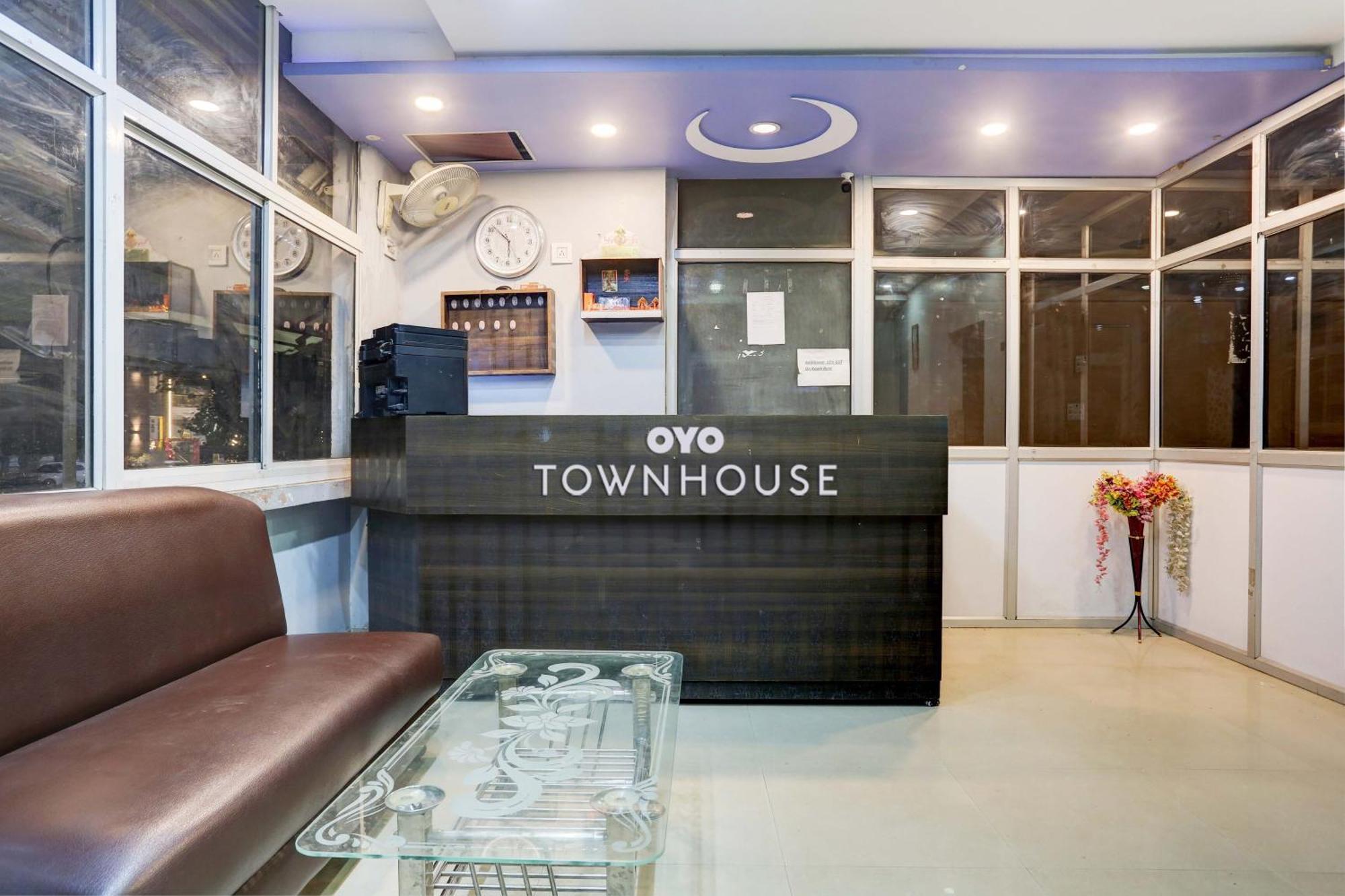 Collection O Hotel Moon Light Lucknow Extérieur photo